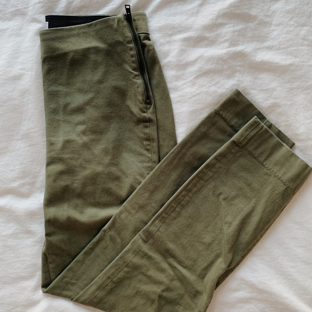 Everlane Tapered Pants